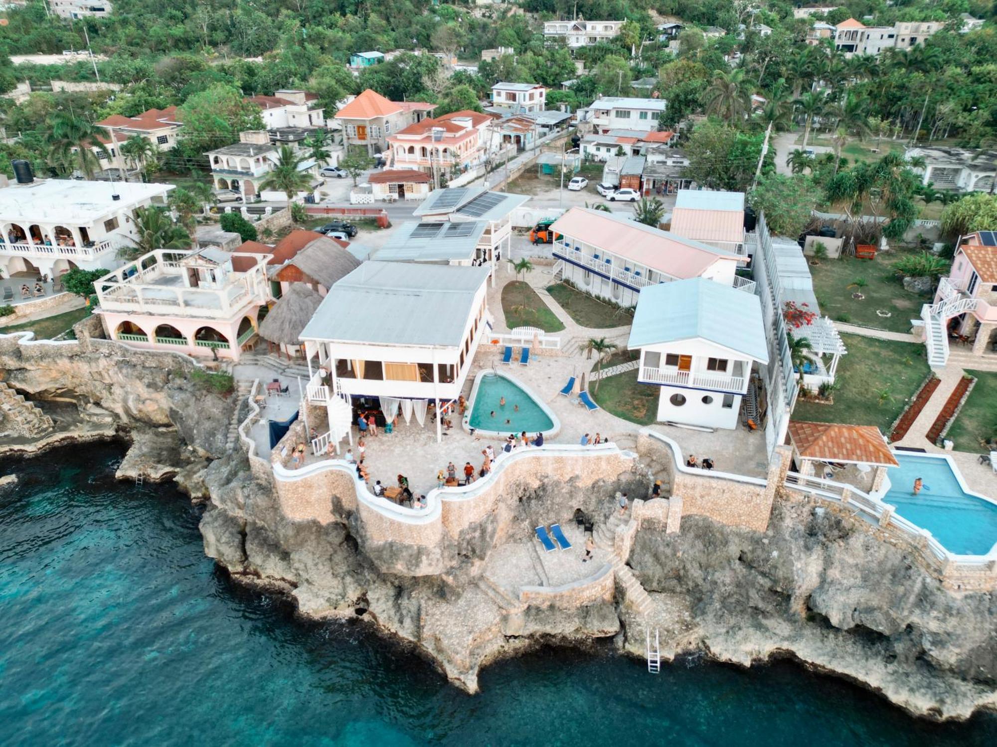 Begona Cliff Hotel Негрил Экстерьер фото